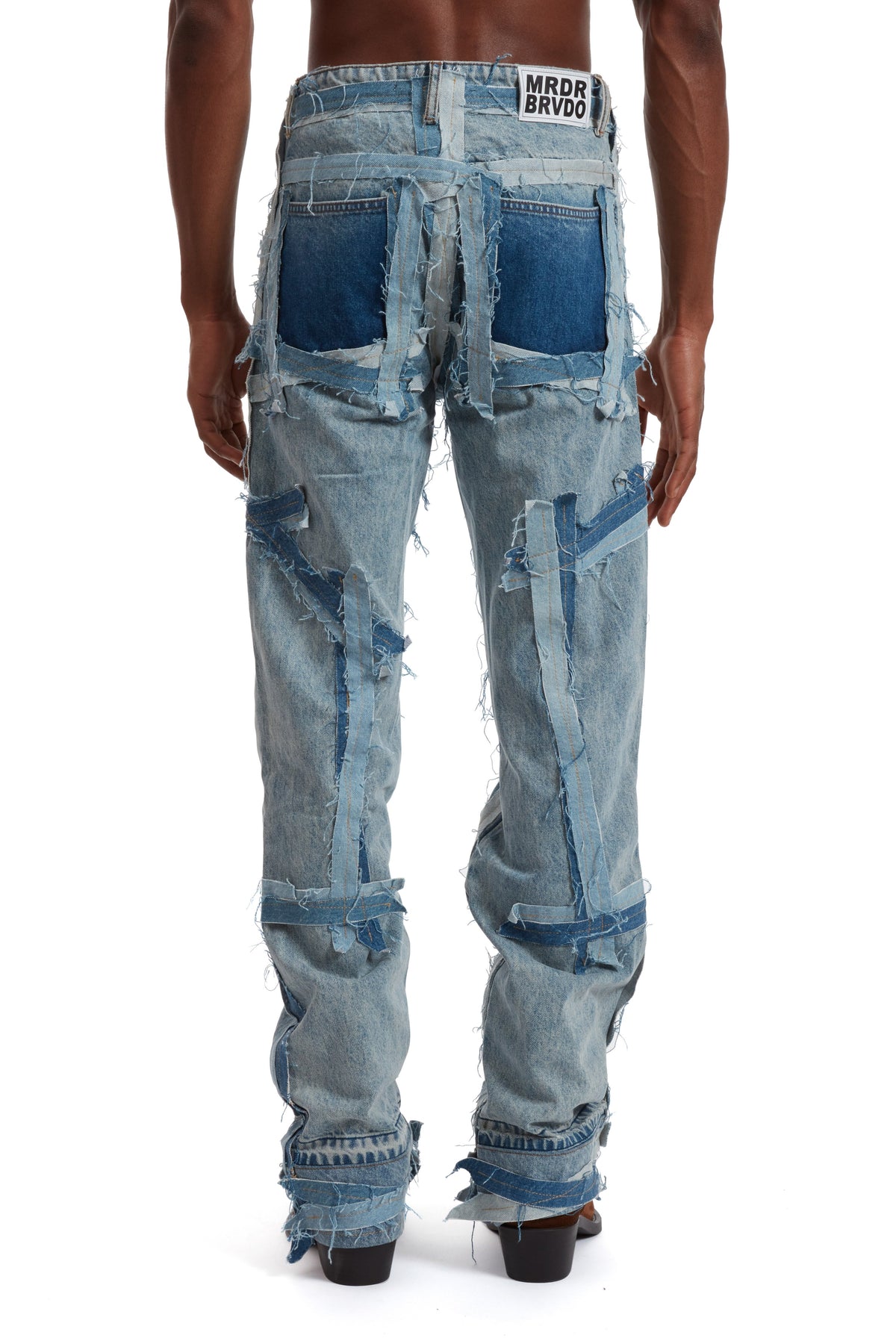 WHO DECIDES WAR EXPOSURE DENIM — vista 6