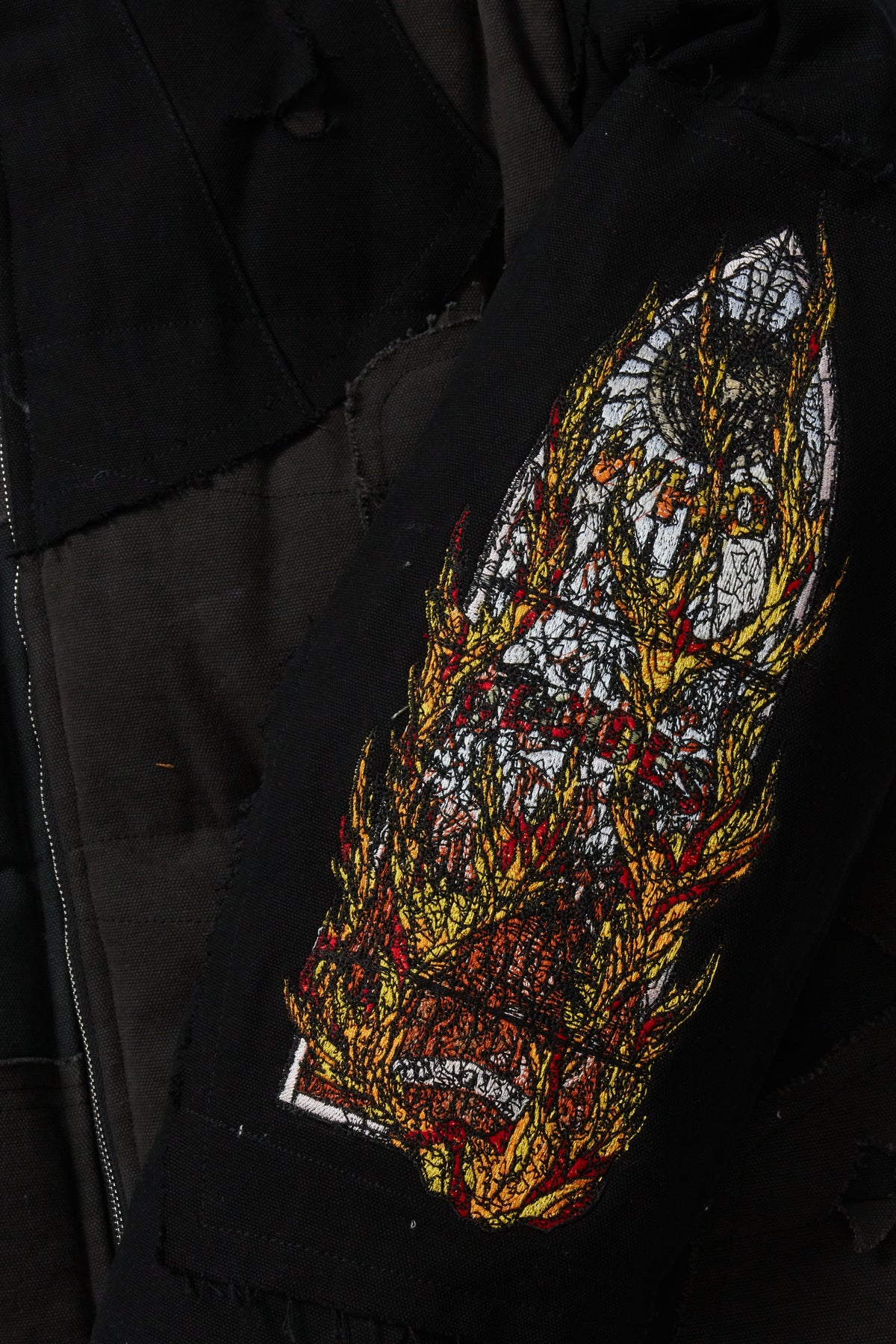 WHO DECIDES WAR UPCYCLED PARKA COAL — vista 2