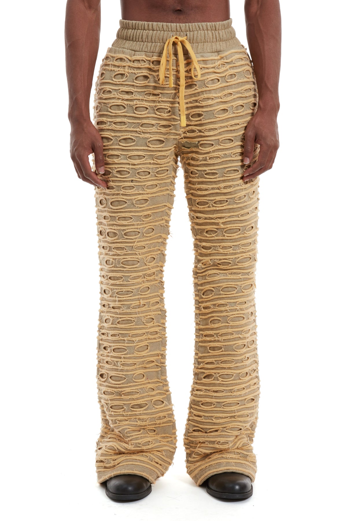 WHO DECIDES WAR UNEARTHED SWEATPANTS TAN — vista 3