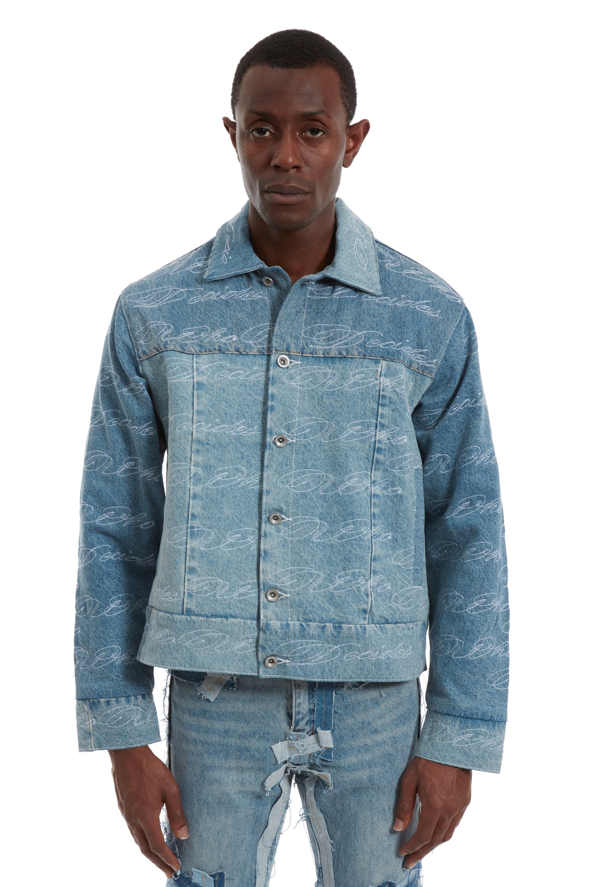 WHO DECIDES WAR MARATRE TRUCKER — vista 3