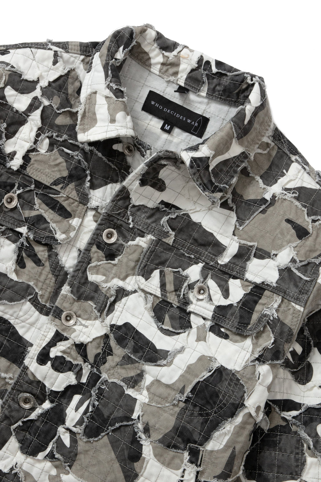 WHO DECIDES WAR CAMO TRUCKER JACKET — vista 2