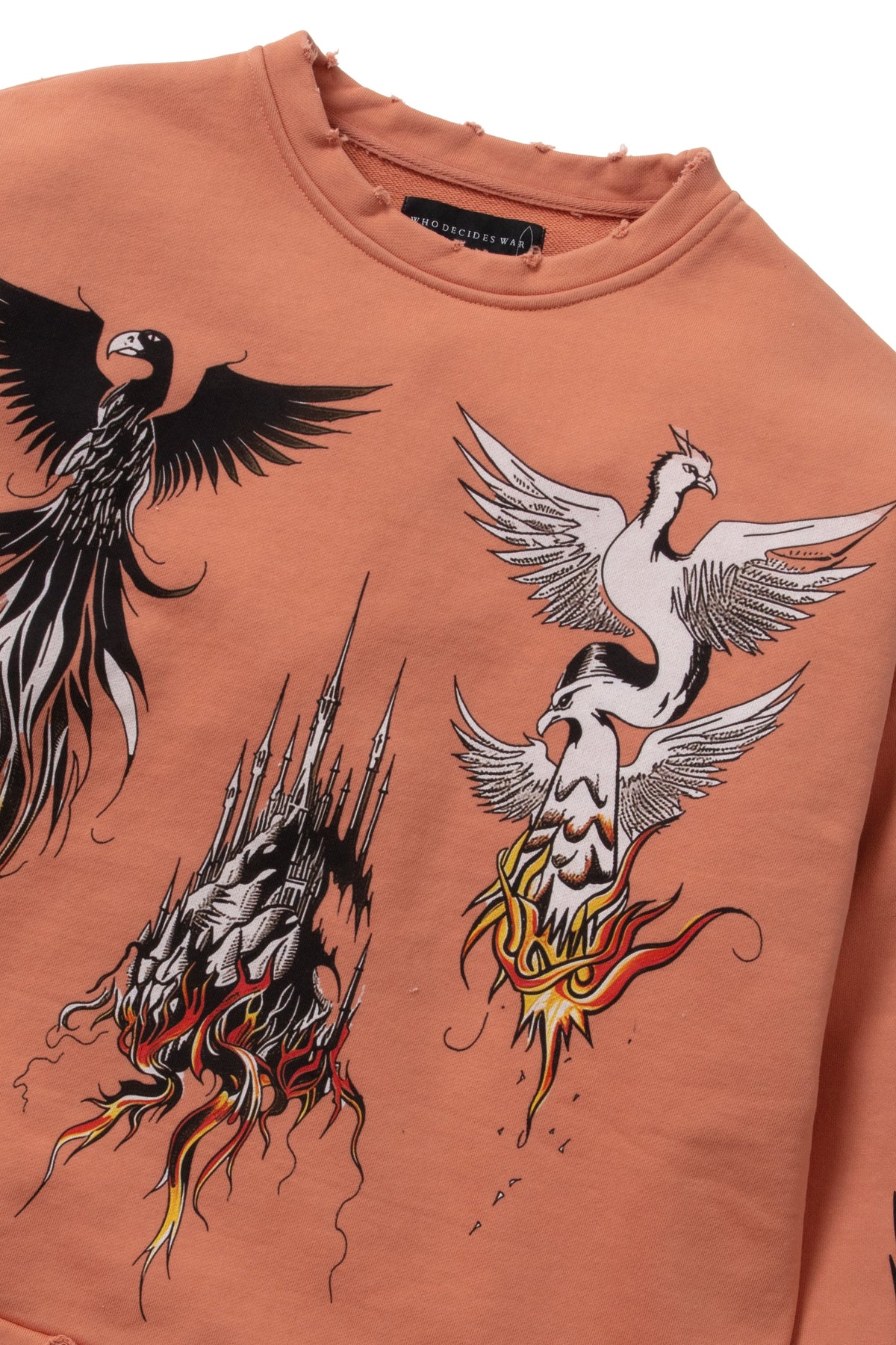 WHO DECIDES WAR NEFARIOUS WINGED CREWNECK SWEATER — vista 2