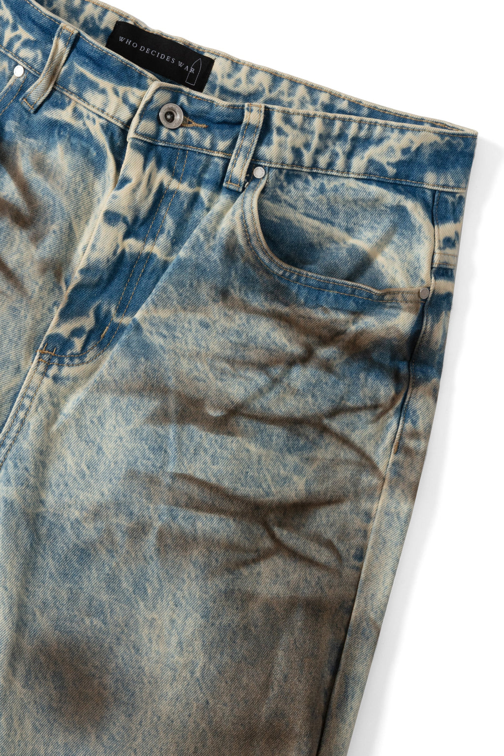 WHO DECIDES WAR MECHANIC DENIM — vista 2