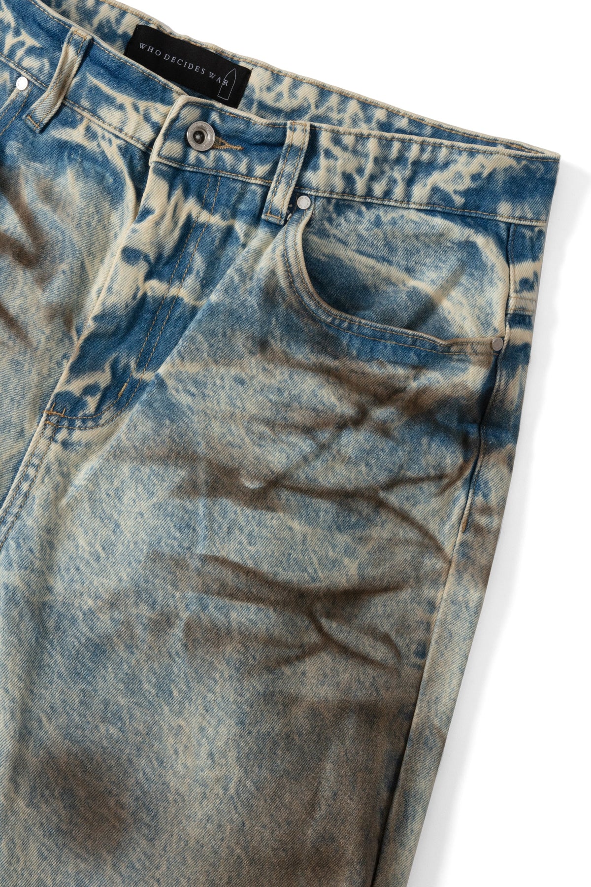 WHO DECIDES WAR MECHANIC DENIM — vista 2