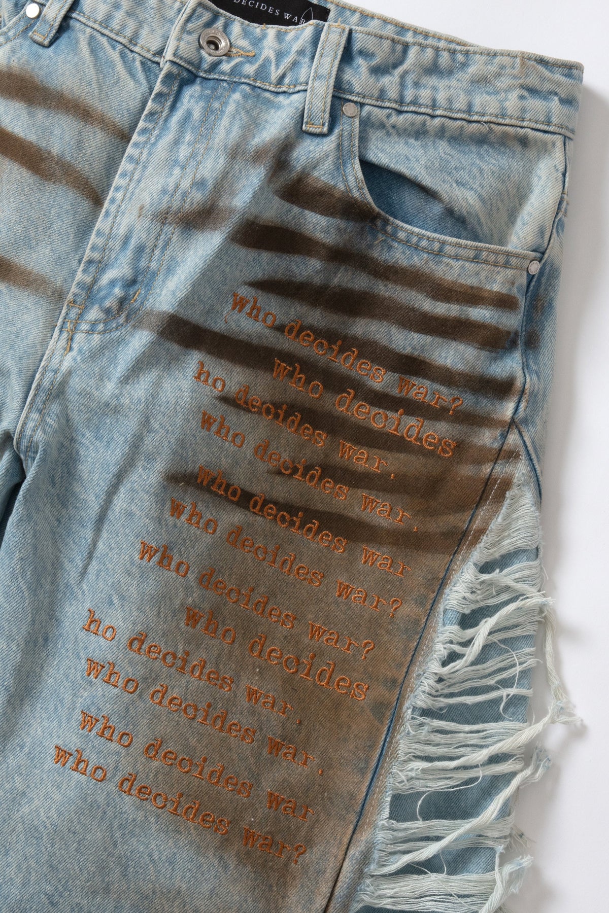 WHO DECIDES WAR MECHANIC ULTRA FLARE DENIM — vista 2