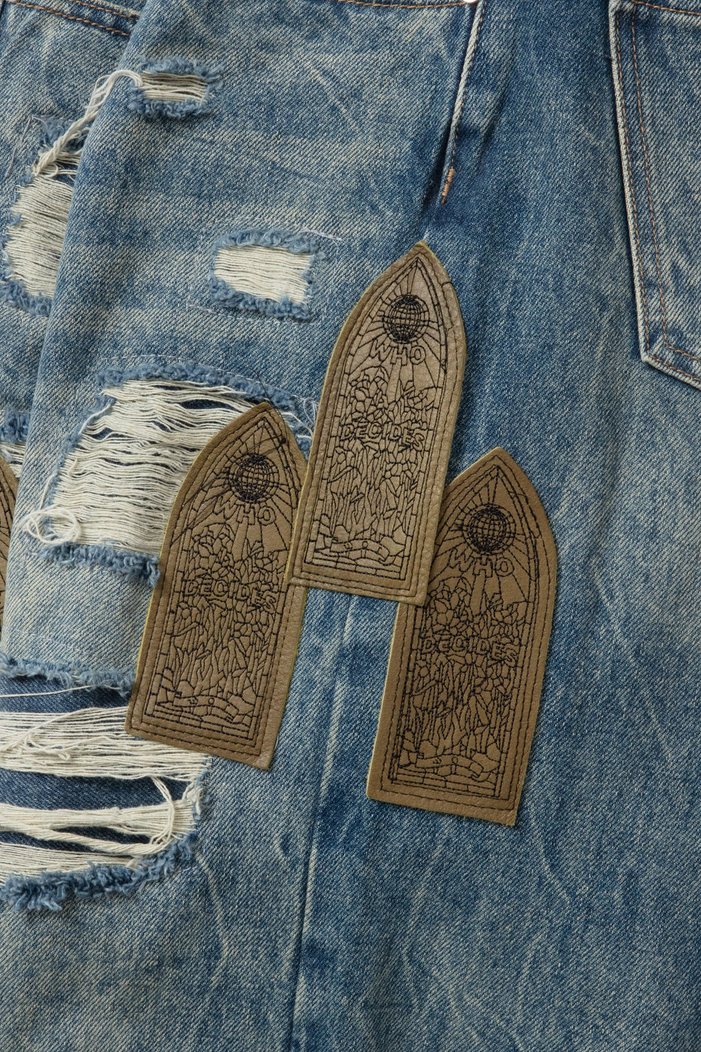 WHO DECIDES WAR SIDE PATCH RELAXATION DENIM — vista 2
