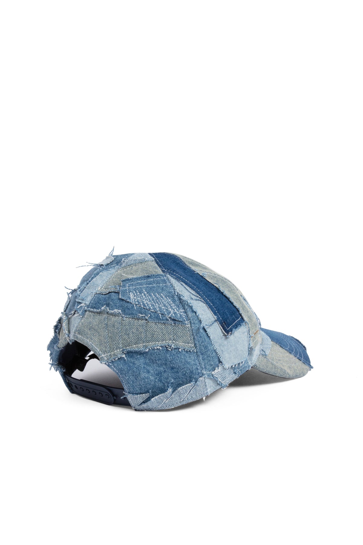 WHO DECIDES WAR UPCYCLED CAP — vista 4