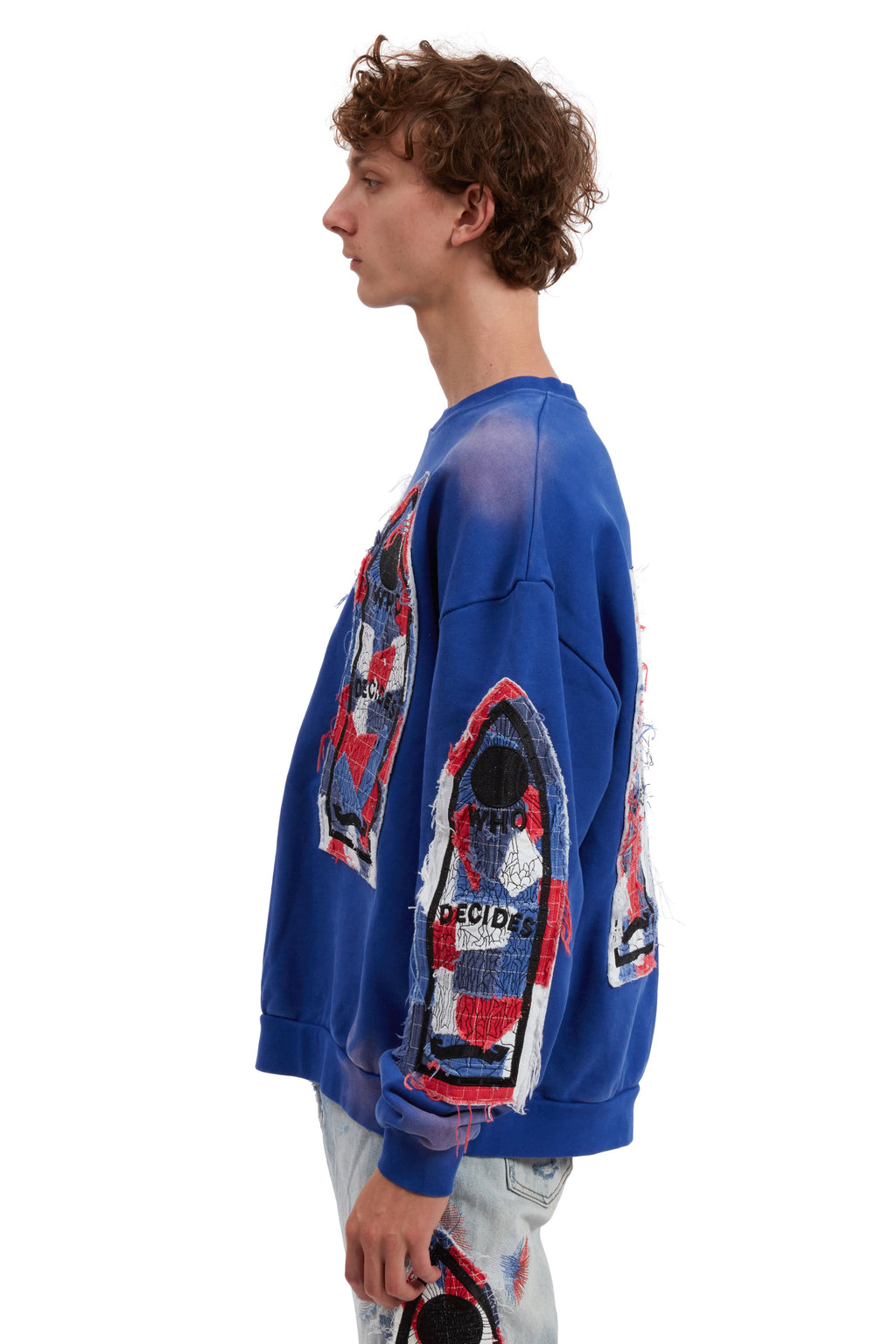 WHO DECIDES WAR GLORY FABRICATED PULLOVER — vista 5
