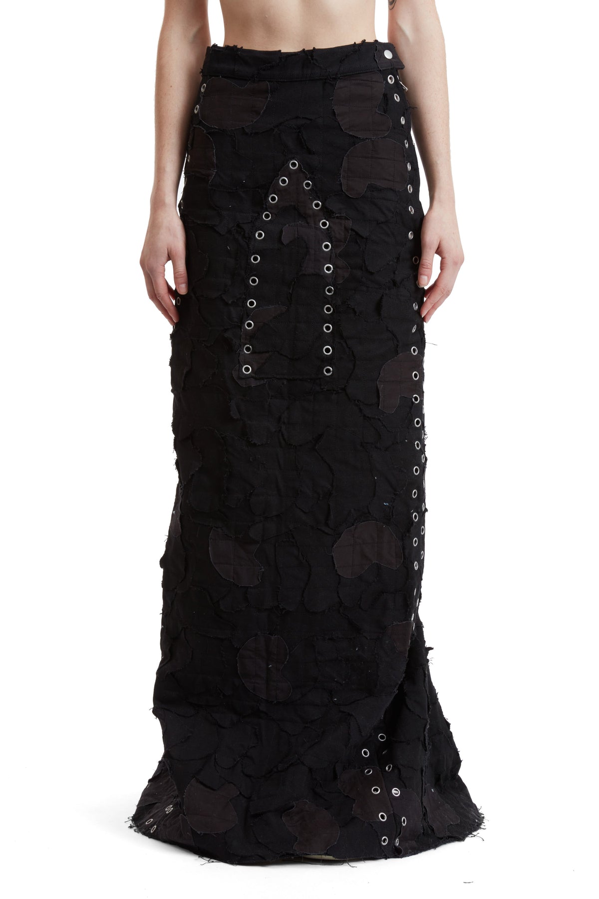 WHO DECIDES WAR GROMMET ARCH SKIRT — vista 3