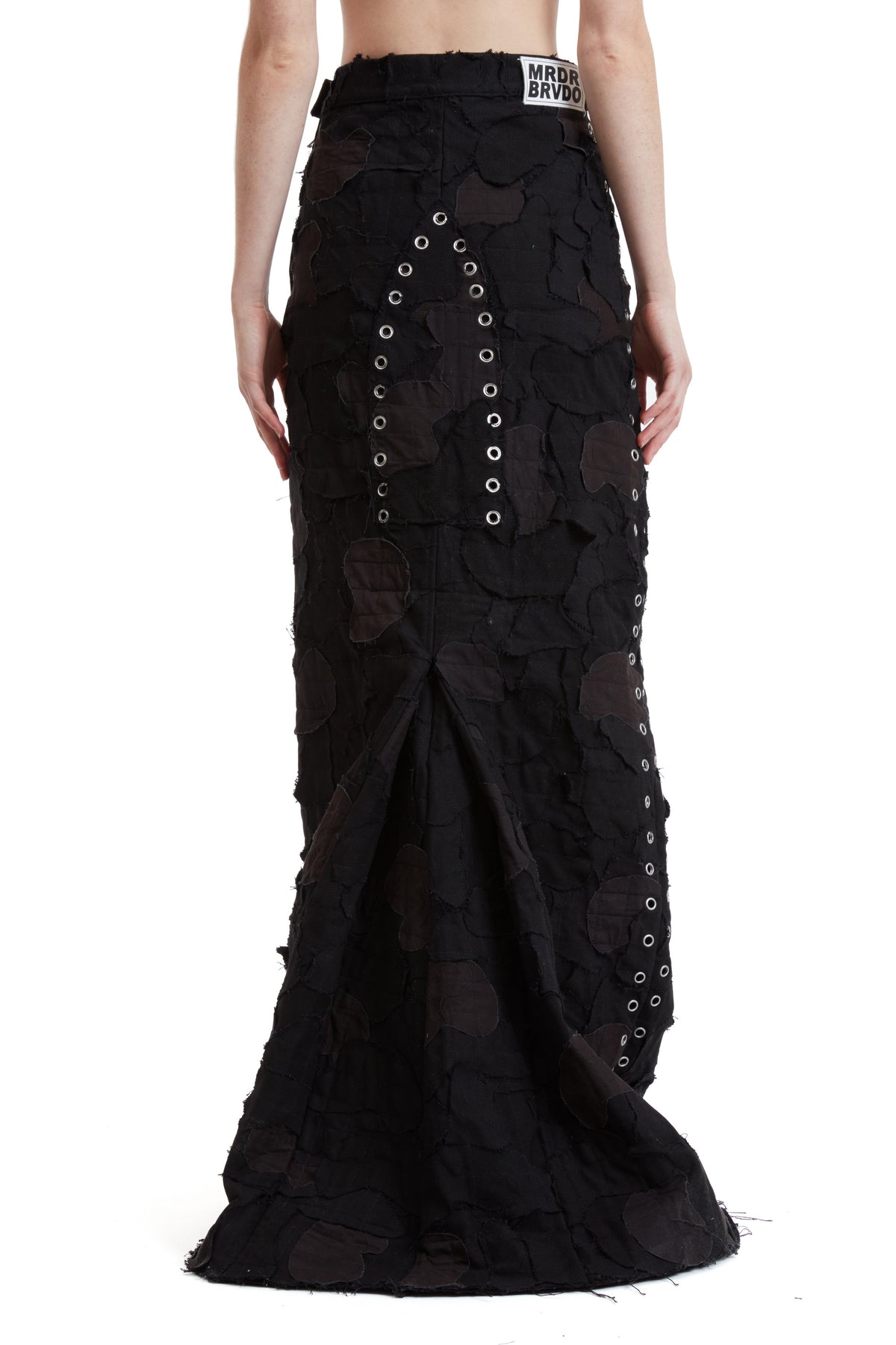 WHO DECIDES WAR GROMMET ARCH SKIRT — vista 6