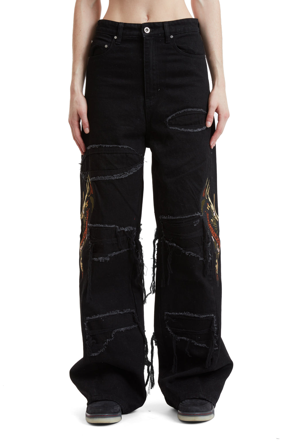 WHO DECIDES WAR VISITOR PANT — vista 3