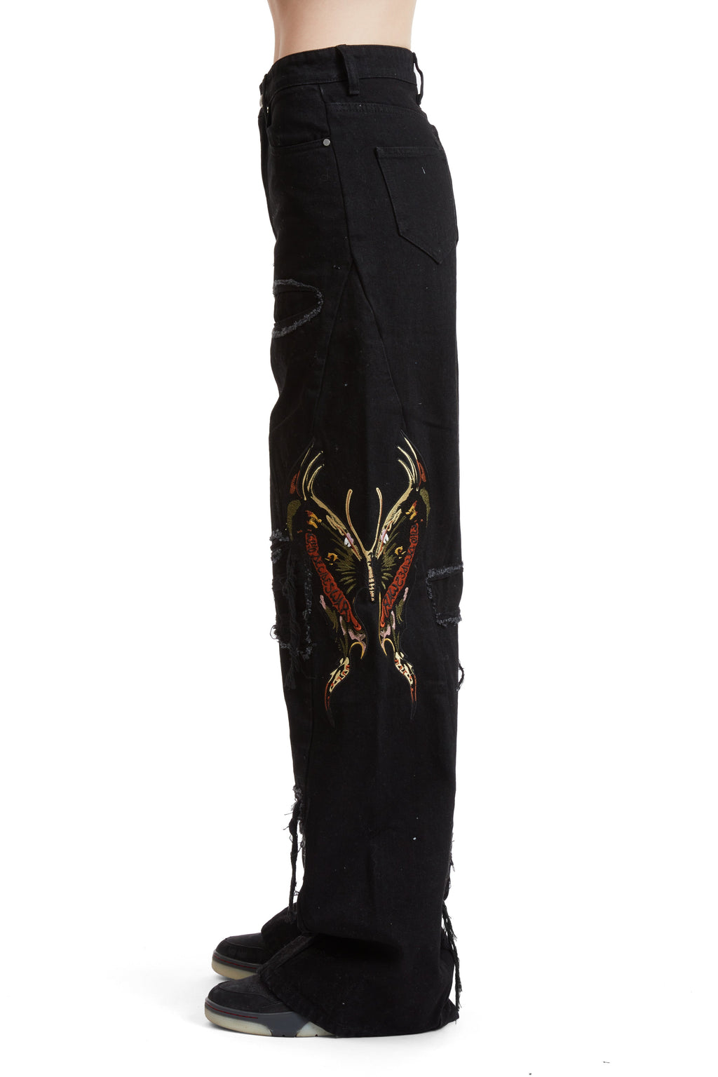 WHO DECIDES WAR VISITOR PANT — vista 5