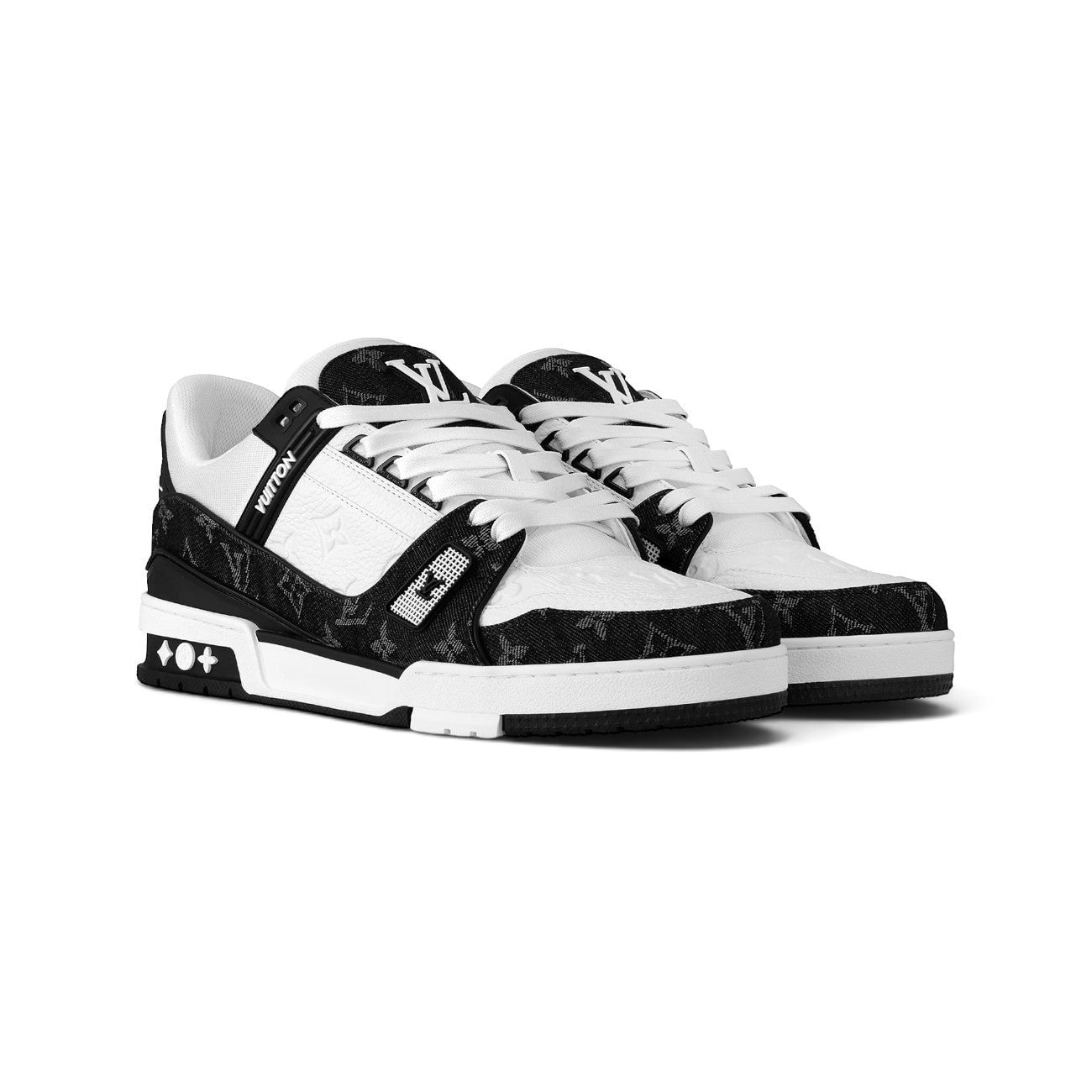 LOUIS VUITTON TRAINER MONOGRAM BLACK WHITE