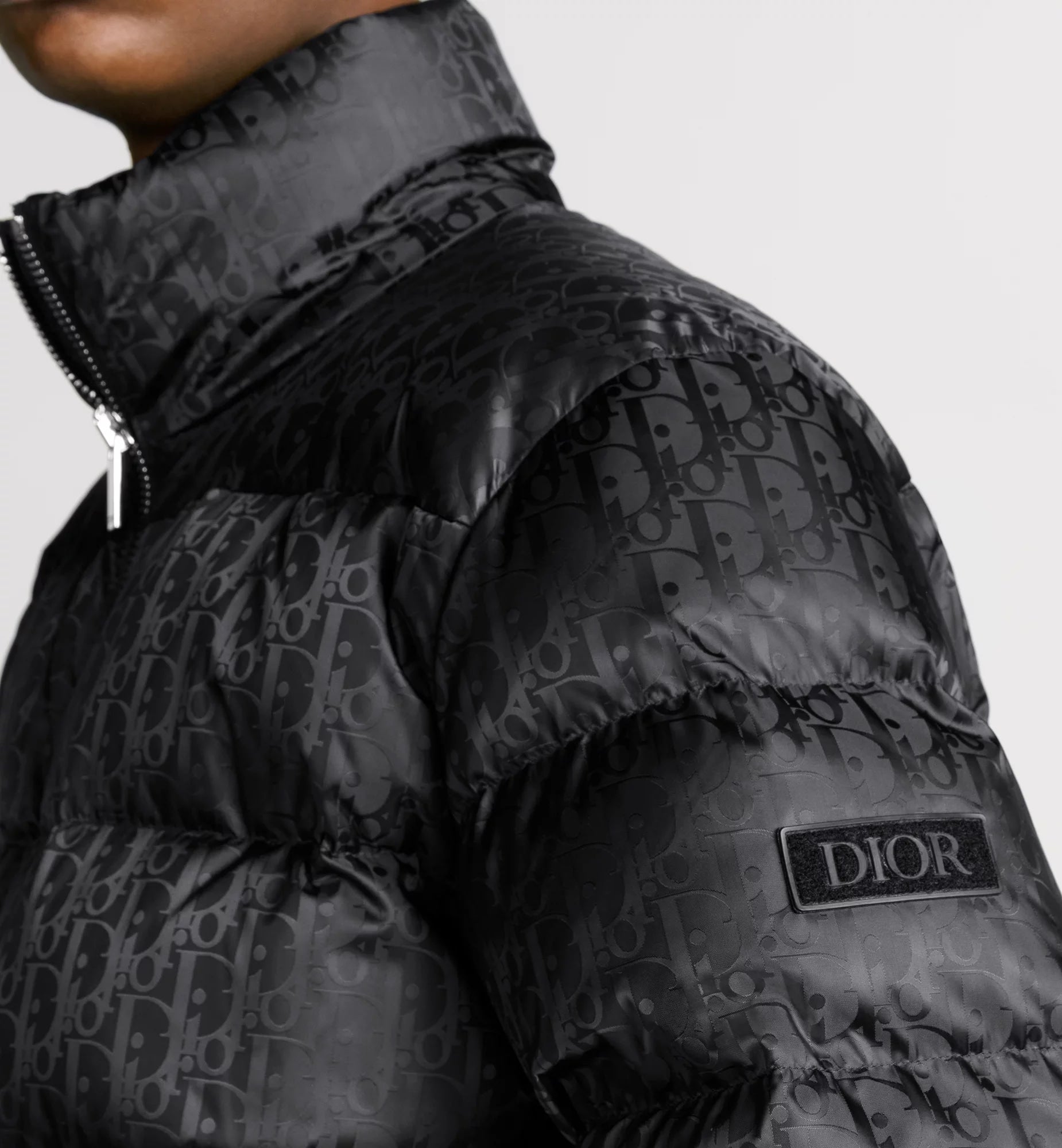 DIOR OBLIQUE DOWN PUFFER JACKET BLACK
