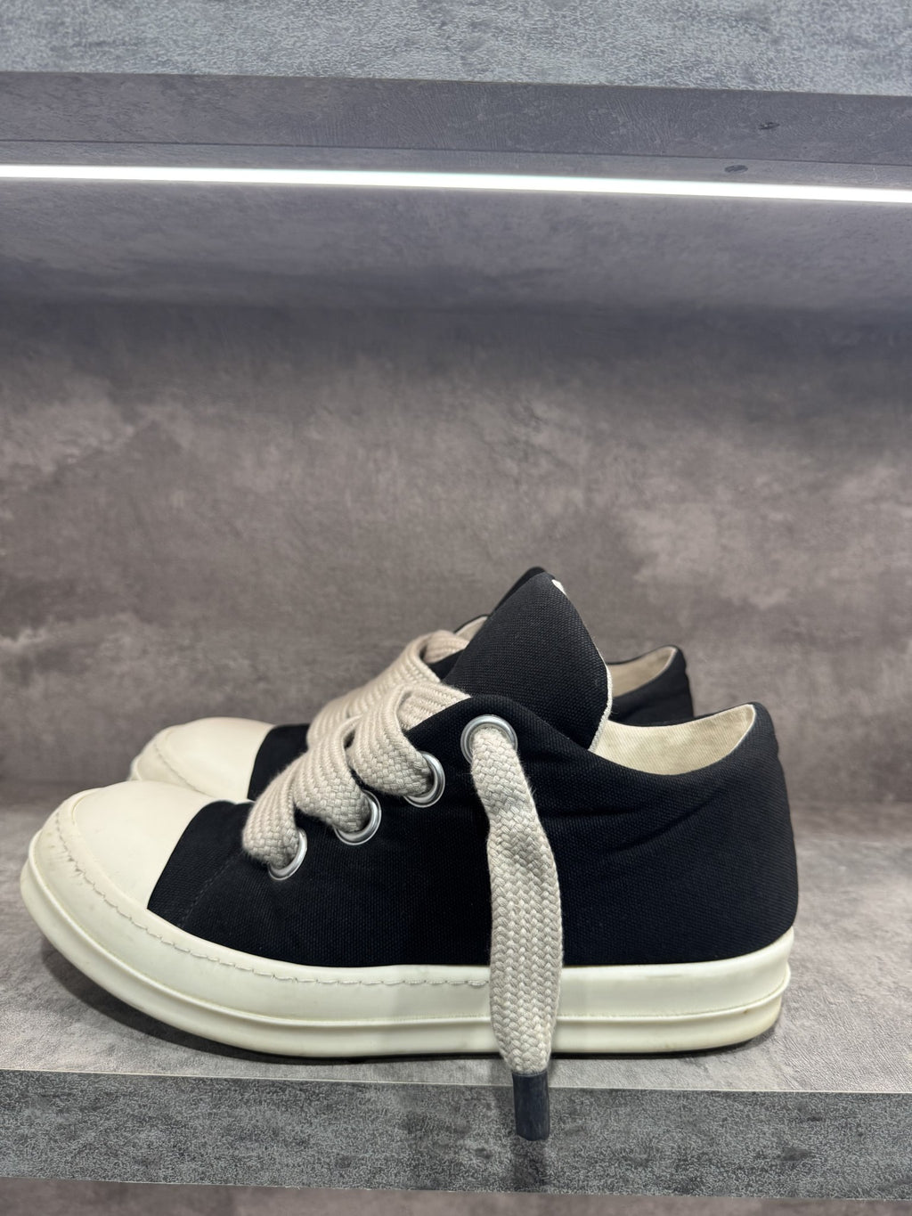 RICK OWENS JUMBO LACES CANVAS SNEAKERS