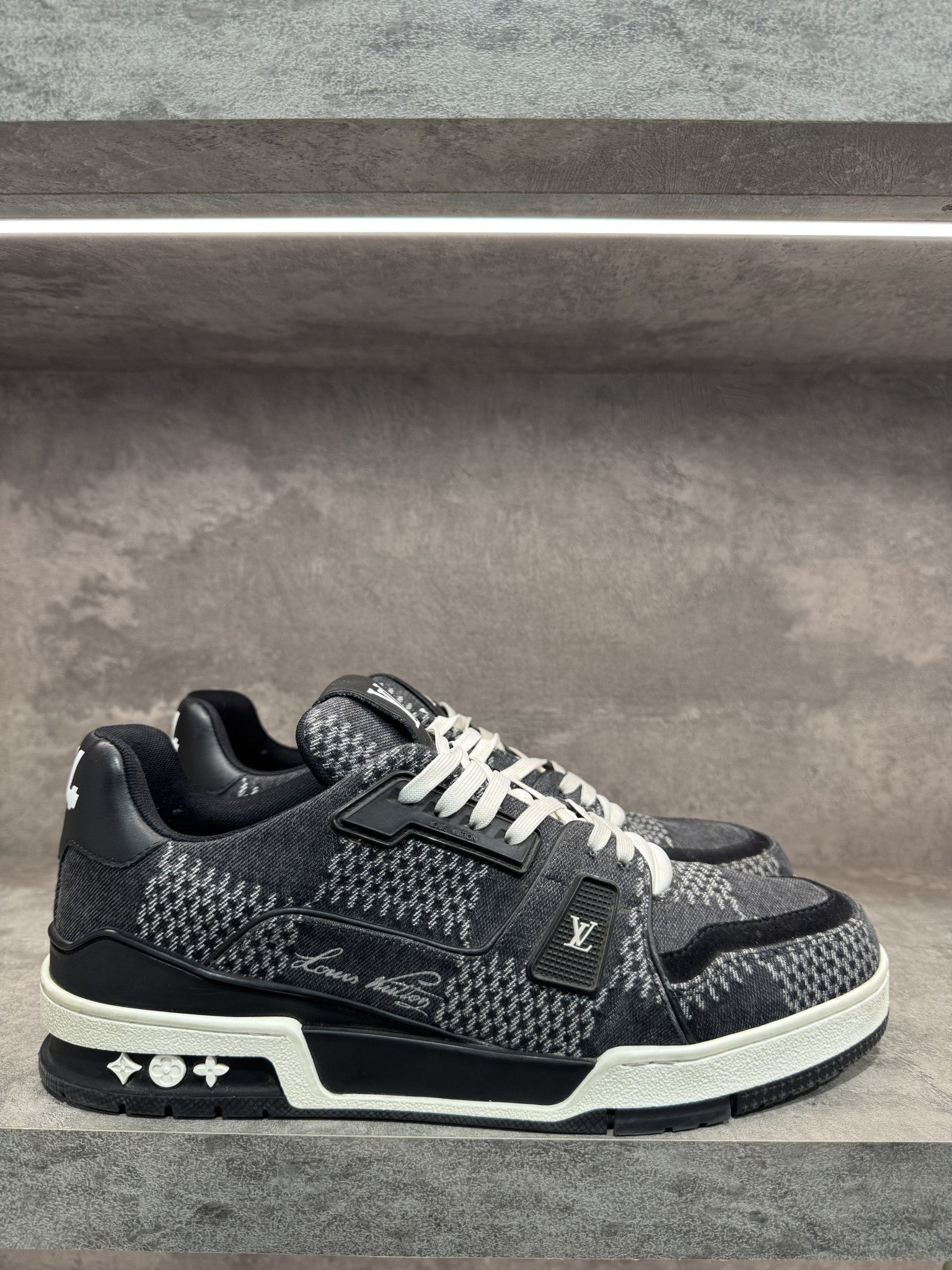 LOUIS VUITTON TRAINER DAMIER DENIM BLACK SNEAKERS