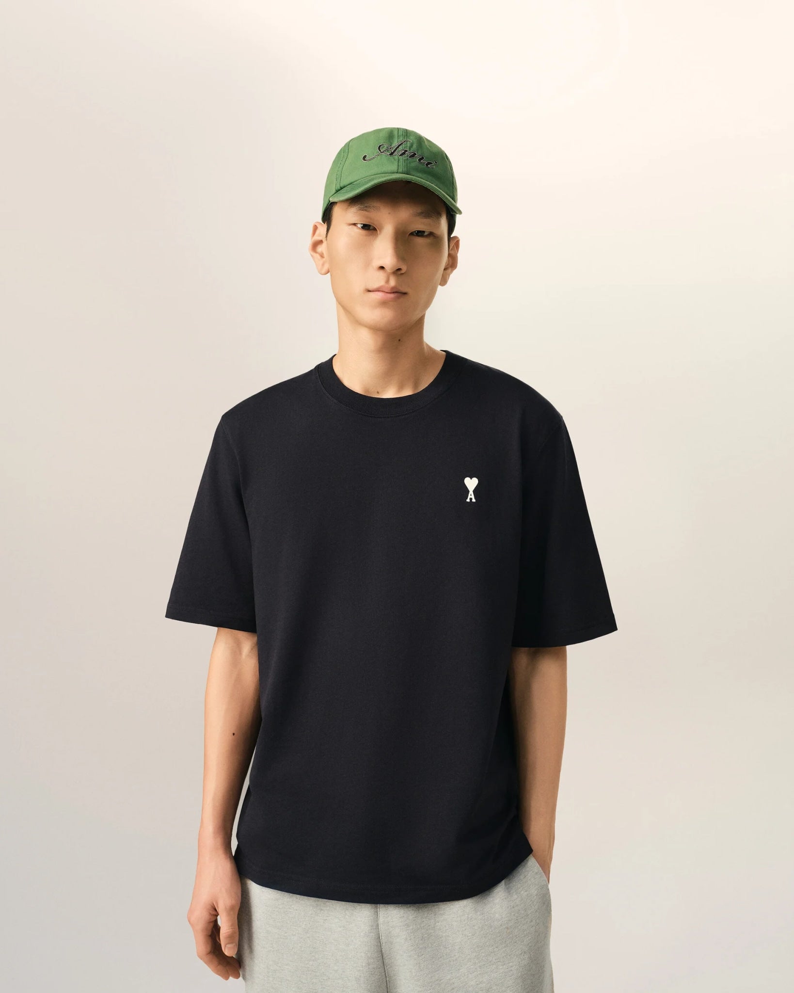 AMI PARIS PLACE DES VICTOIRES T-SHIRT BLACK