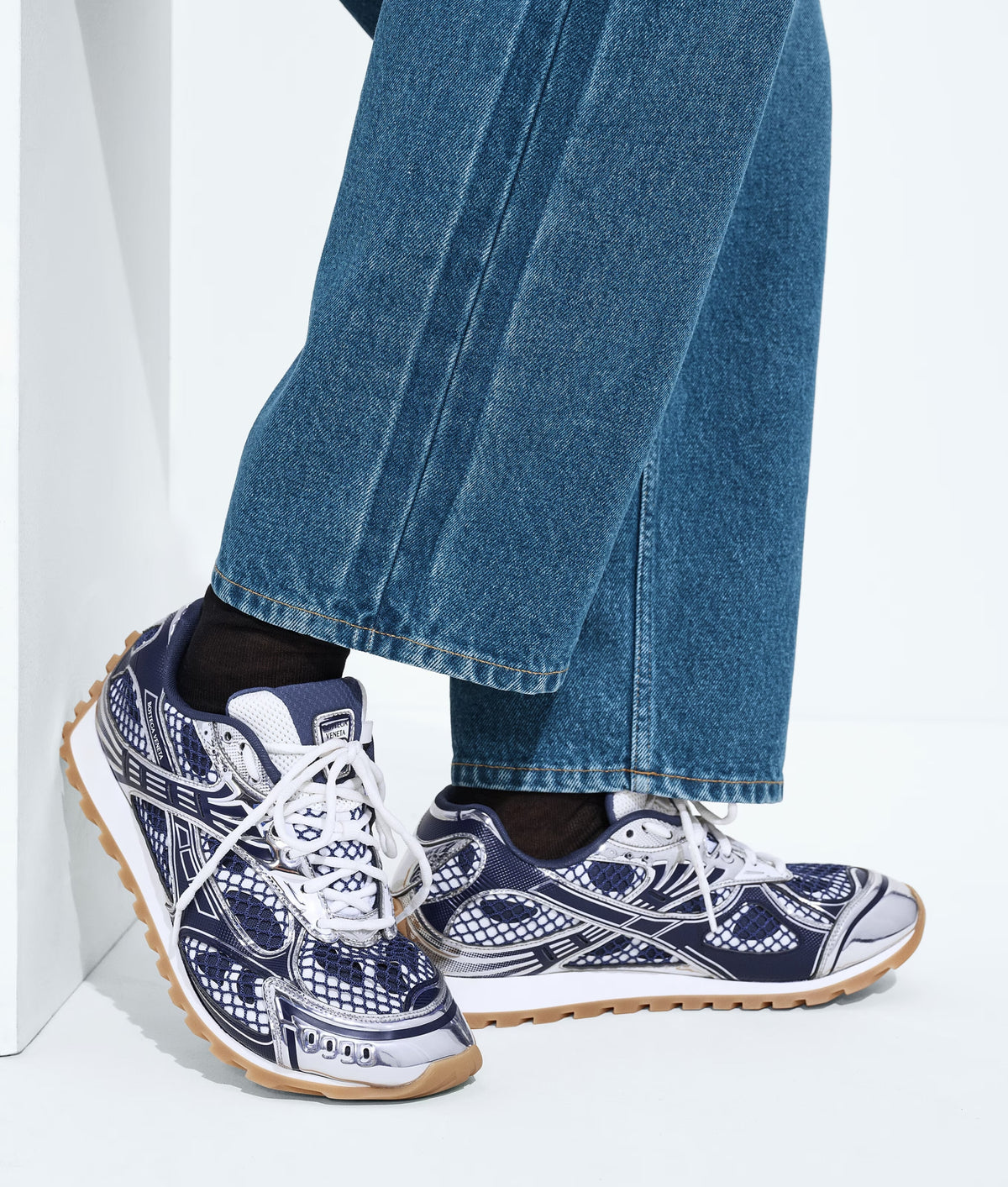 BOTTEGA VENETA ORBIT ABYSS SILVER