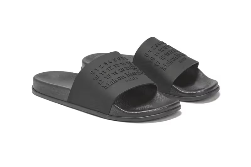 MAISON MARGIELA NUMBERS SHOWER SLIDES BLACK