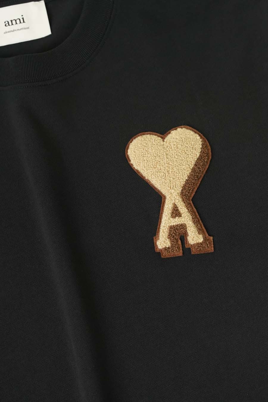 AMI PARIS DE COUER T-SHIRT BLACK BEIGE