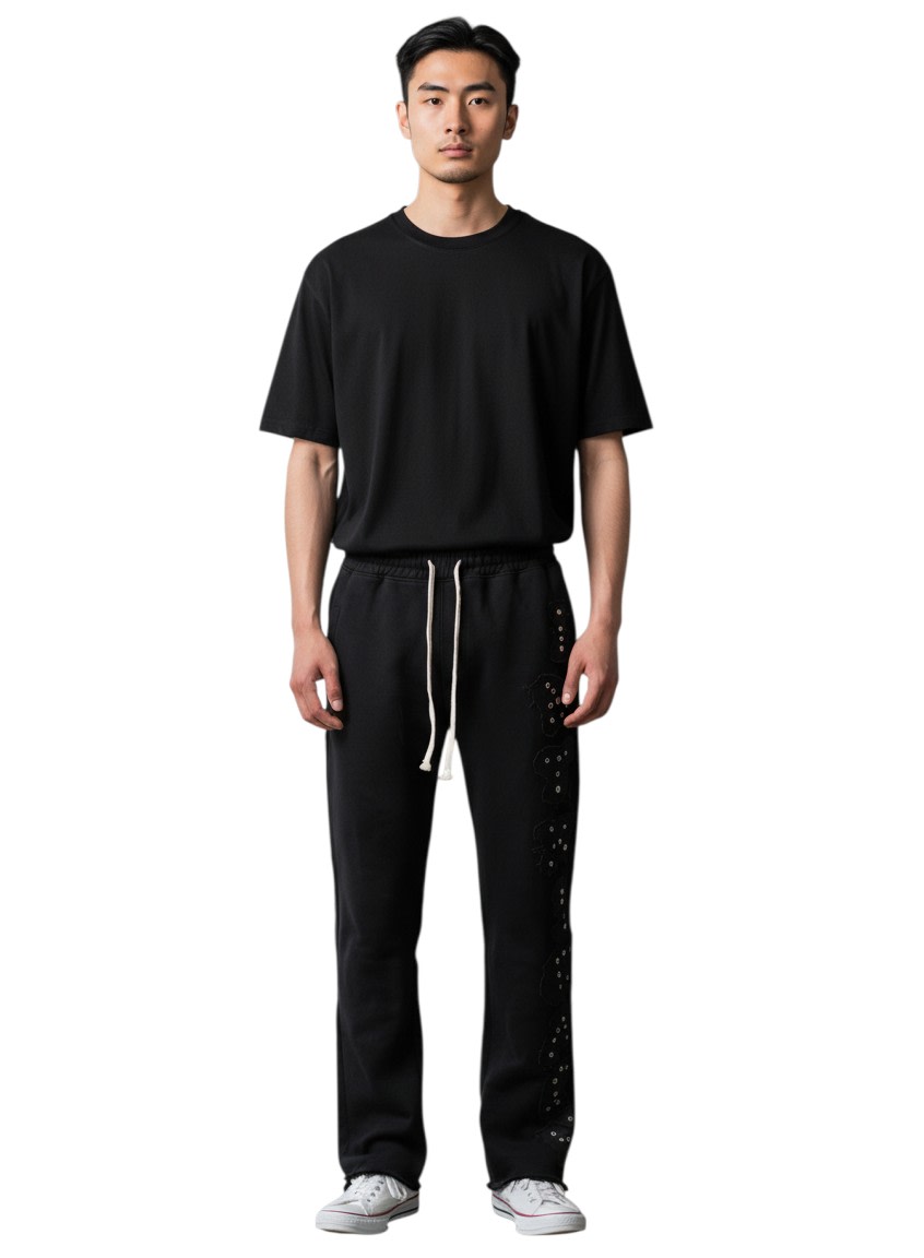 LOST INTRICACY BLACK OUT PATCH 2.O BLACK SWEATPANTS