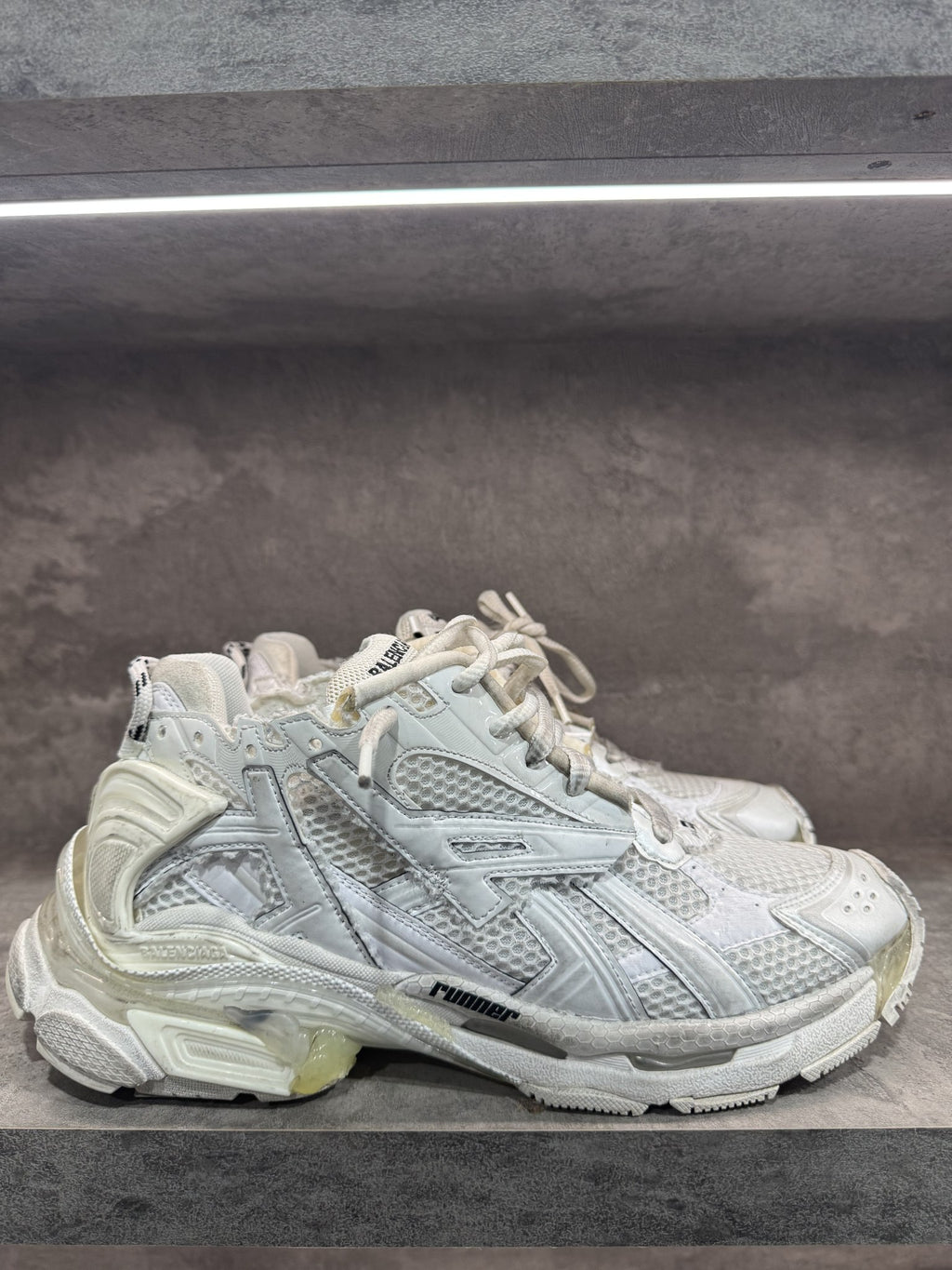BALENCIAGA RUNNER WHITE