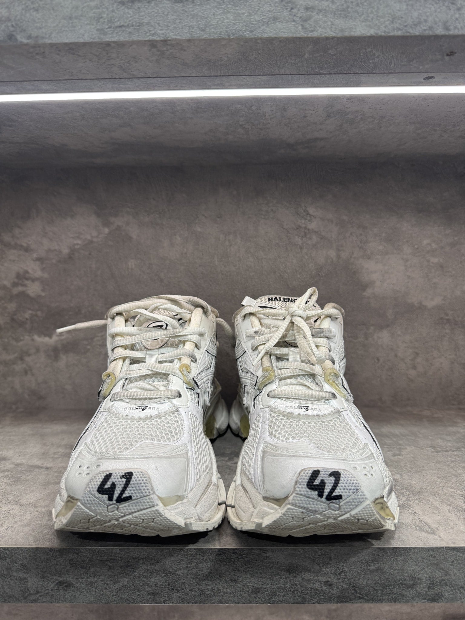 BALENCIAGA RUNNER WHITE