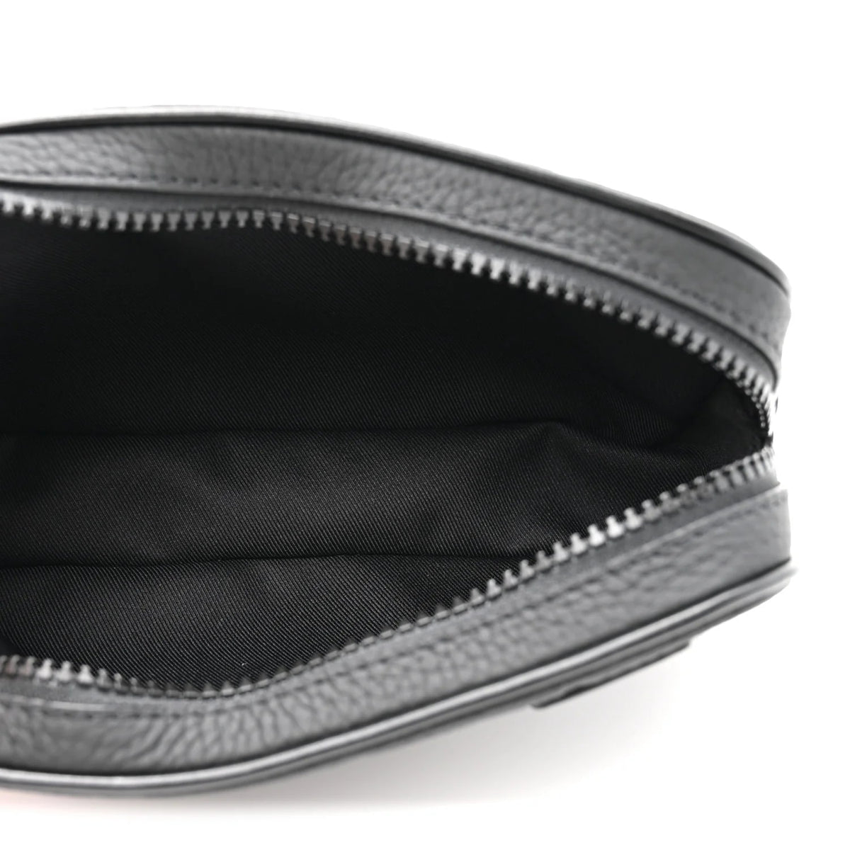 LOUIS VUITTON BLACK TAURILLON MONOGRAM LEATHER SOLAR RAY