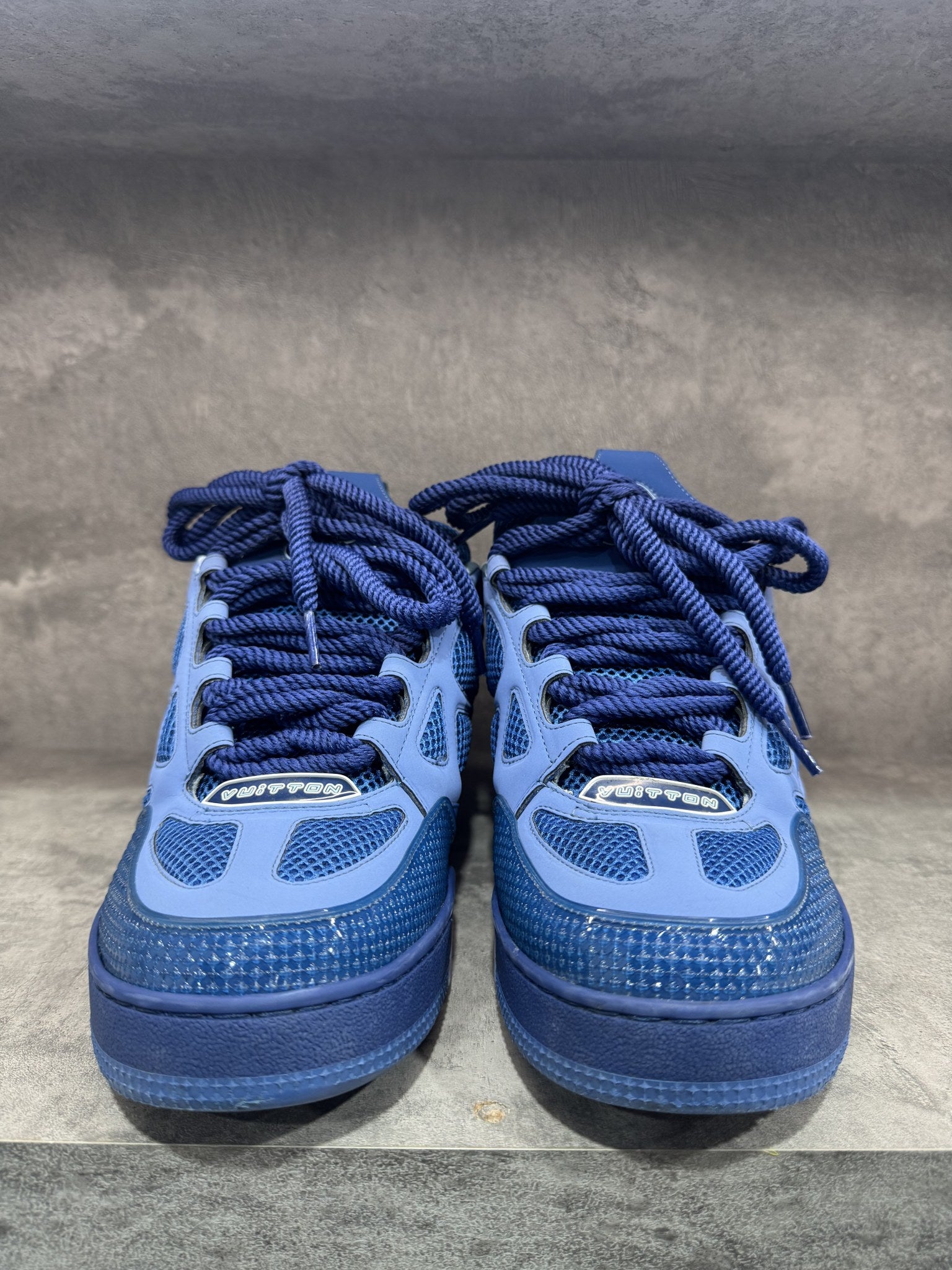 LOUIS VUITTON SKATE BLUE