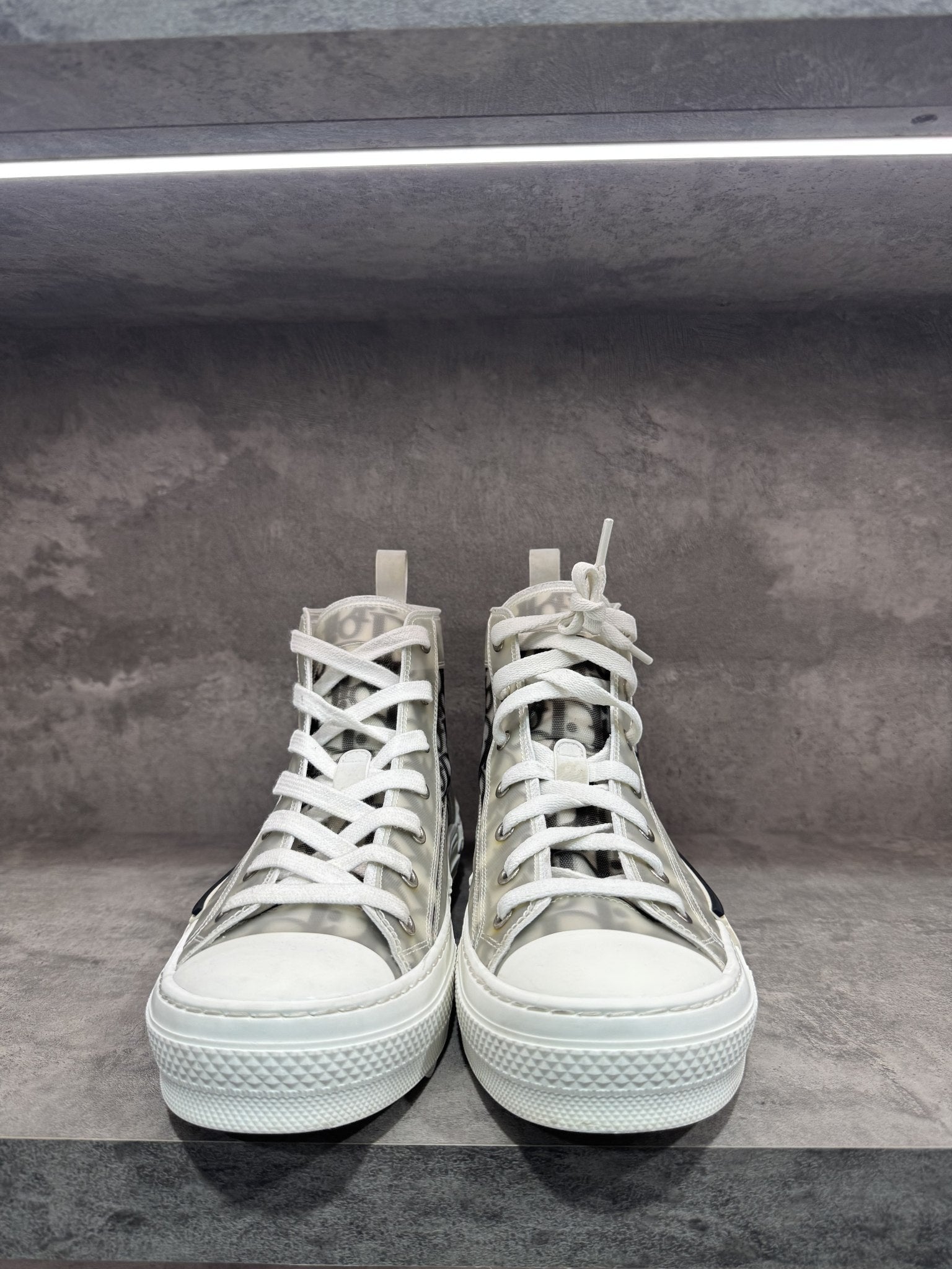 DIOR B23 HIGH WHITE OBLIQUE SNEAKERS
