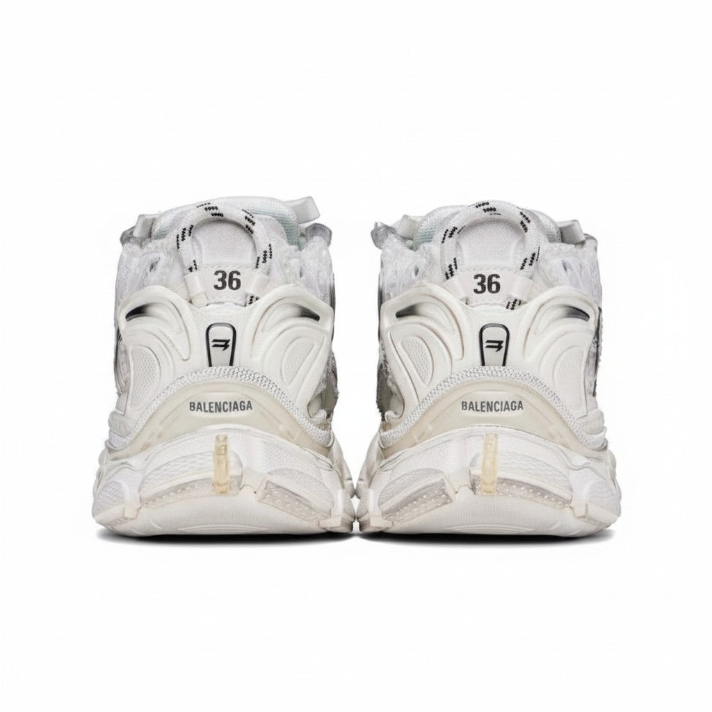 Zapatillas Balenciaga Runner Gradient White de The Hype Company con diseño técnico, detalle de talla 36 y logo