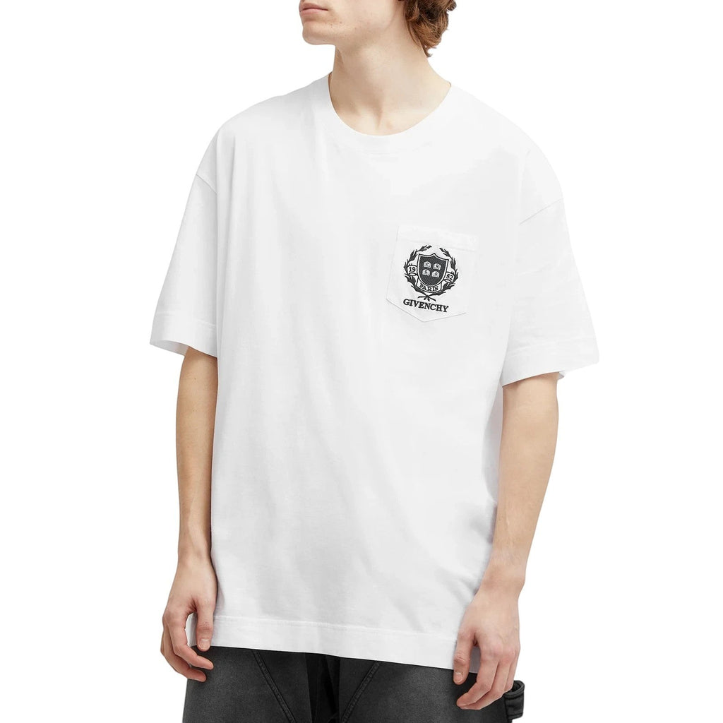 Camiseta blanca de algodón The Hype Company con bolsillo en el pecho y escudo Givenchy estampado en negro