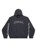 Sudadera negra con capucha Balenciaga DIY Metal de The Hype Company con estampado estilo heavy metal en pecho y mangas