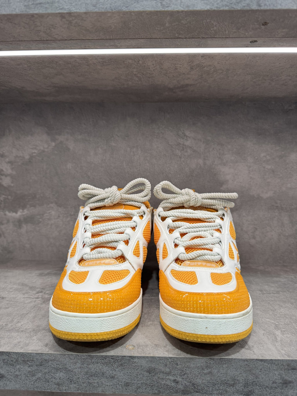 LOUIS VUITTON SKATE YELLOW WHITE