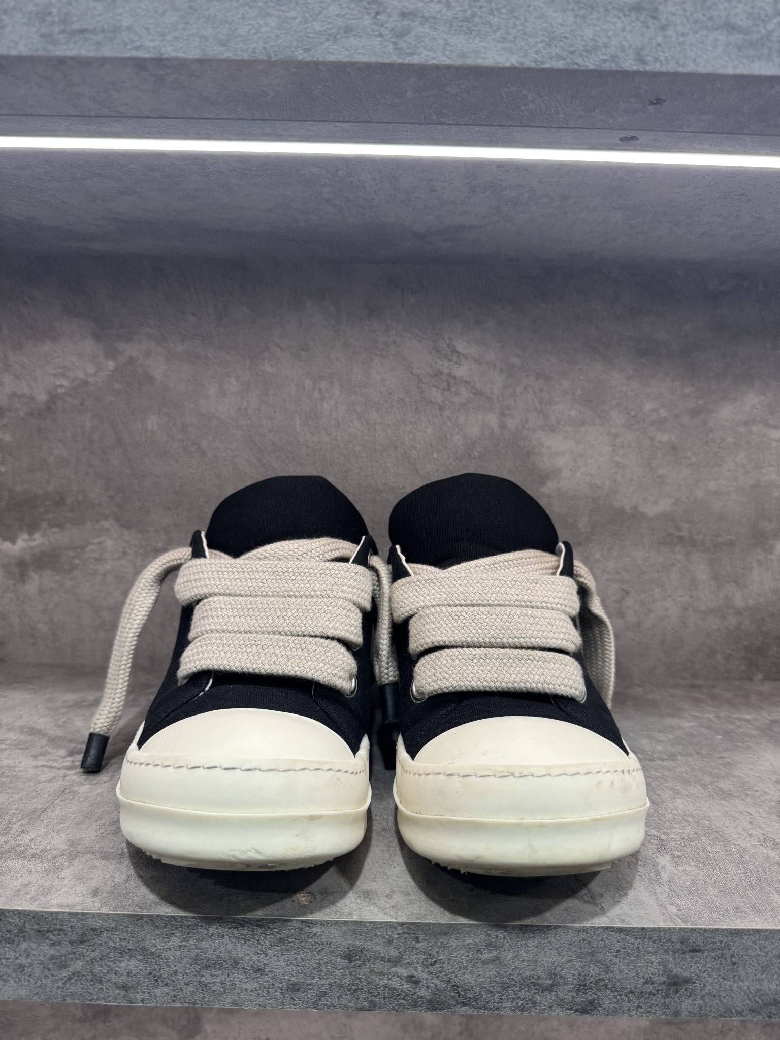 RICK OWENS JUMBO LACES CANVAS SNEAKERS