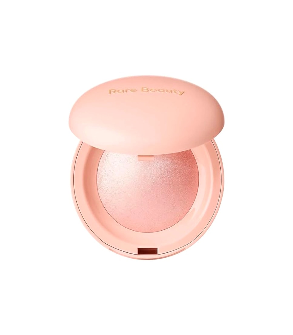 Rare Beauty SIlky Touch Highlighter Mesmerize